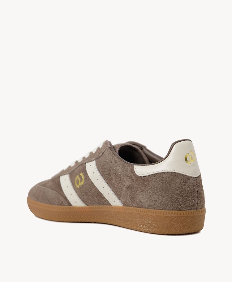 Goodsoles Parallel Suede Womens Sneaker