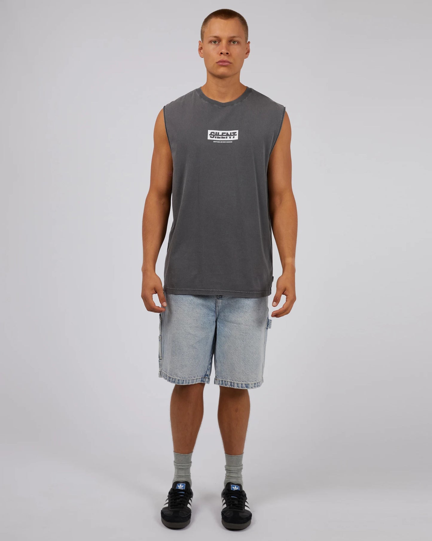 Silent Theory Straight Edge Muscle