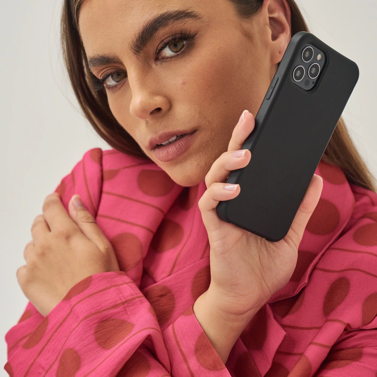 Louve Collection Le Cafe Noir Phone Case