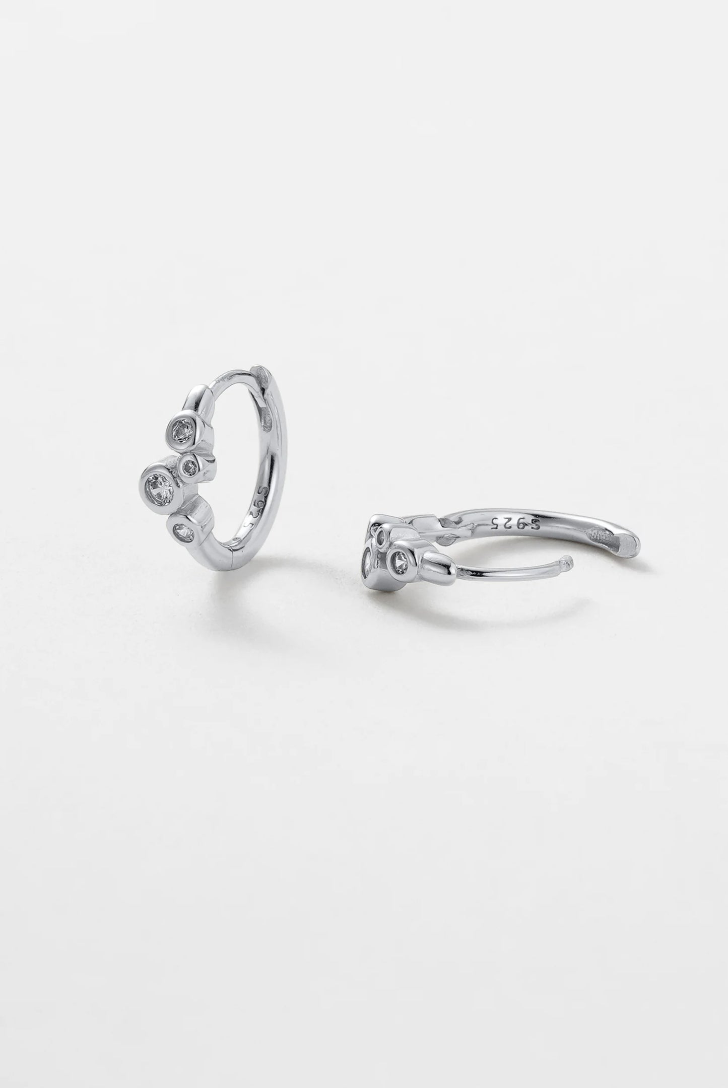 Zafino Amy Huggie Earring