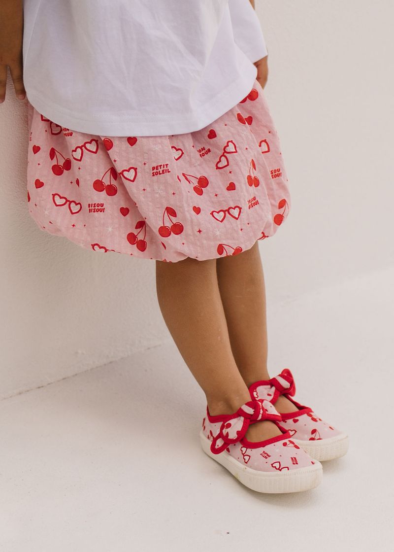 Walnut Millie Canvas- Summer Cherries