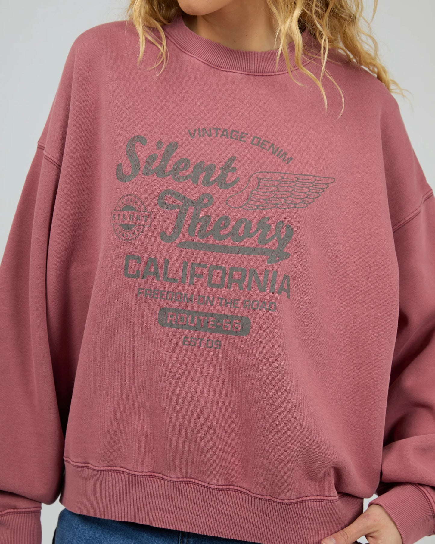 Silent Theory Vintage Denim Crew