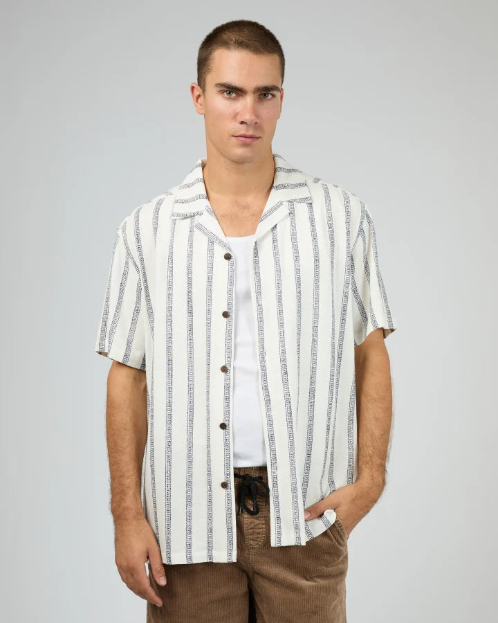 Silent Theory Getaway Shirt