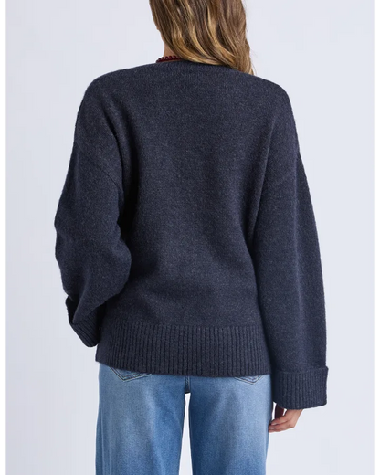 Elm Intersia Heart Knit