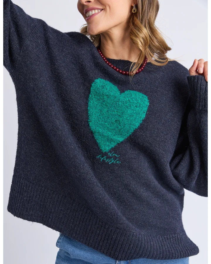Elm Intersia Heart Knit