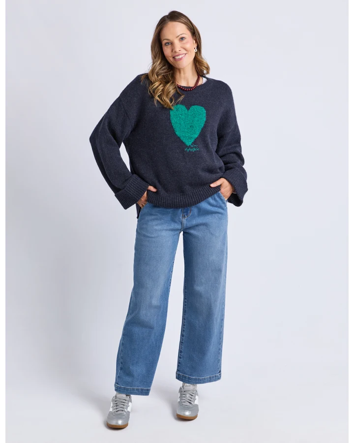 Elm Intersia Heart Knit