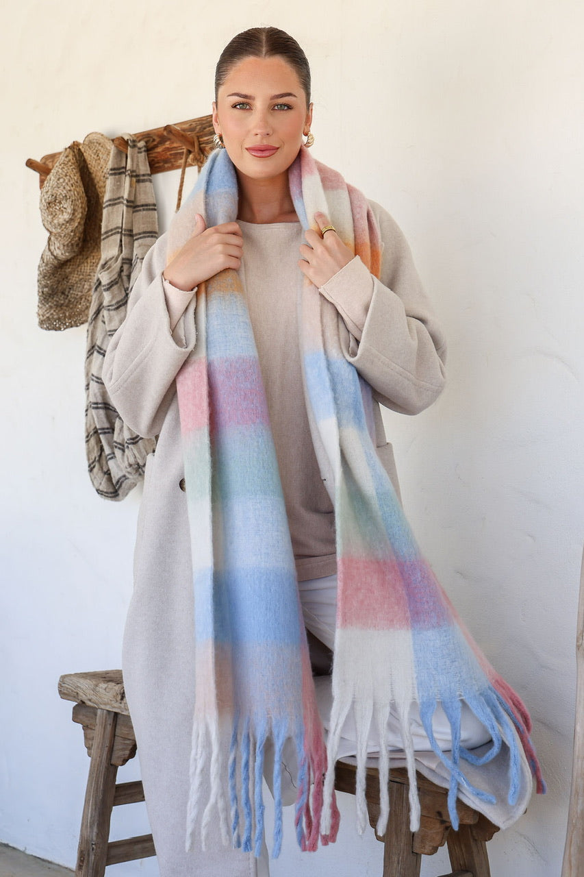 Isle Chunky Check Snuggly Scarf