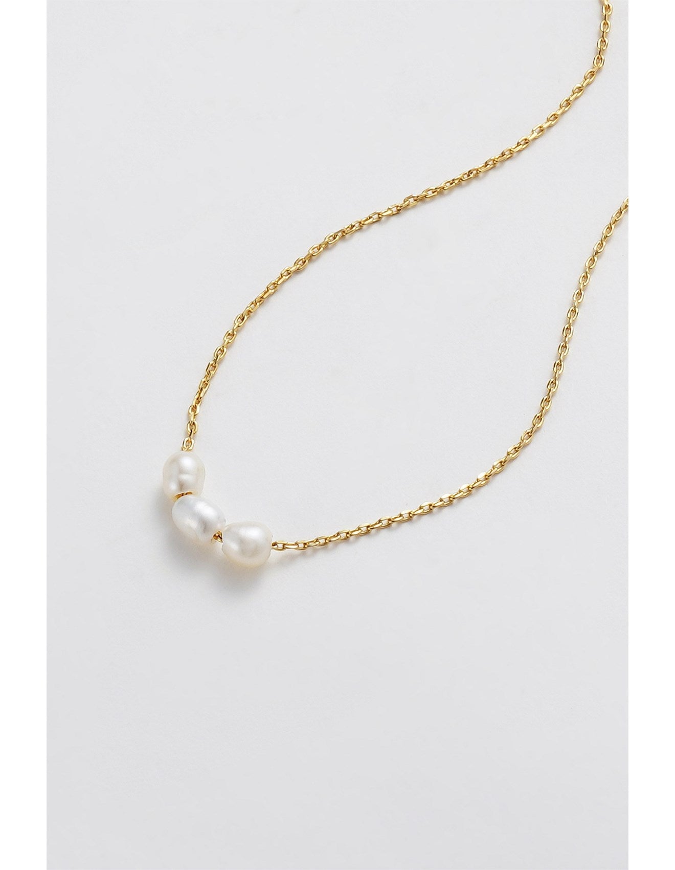 Zafino Mini Pearl Necklace