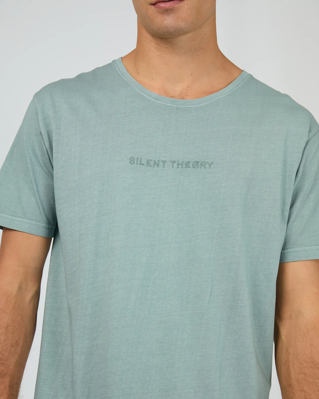 Silent Theory Embro Tail Tee
