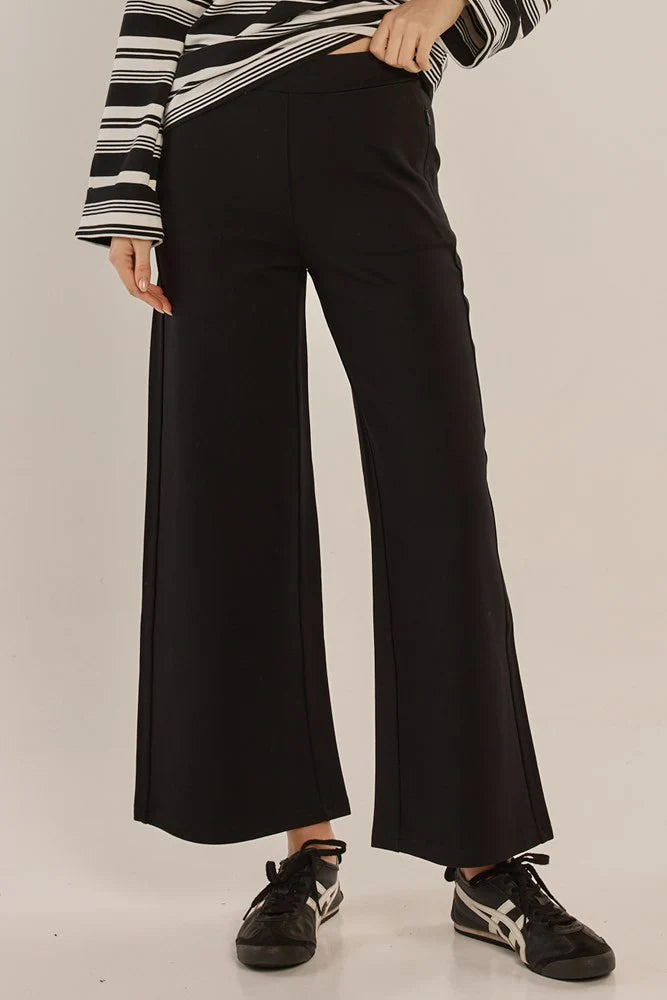 Betty Basics Wynn Wide Leg Ponte Pant