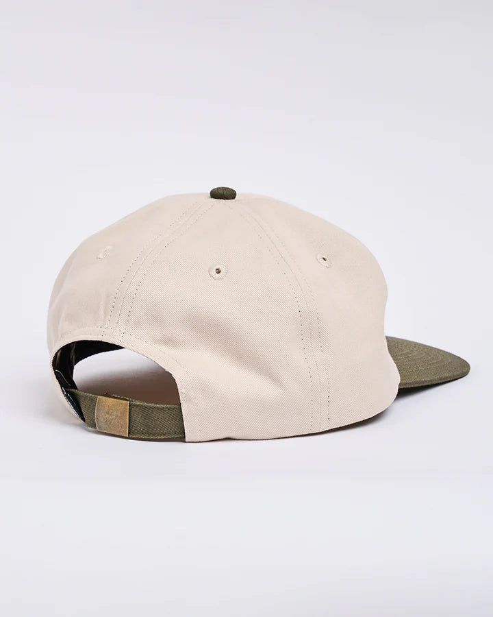 Mad Hueys She'll Be Right Unstructured Snapback