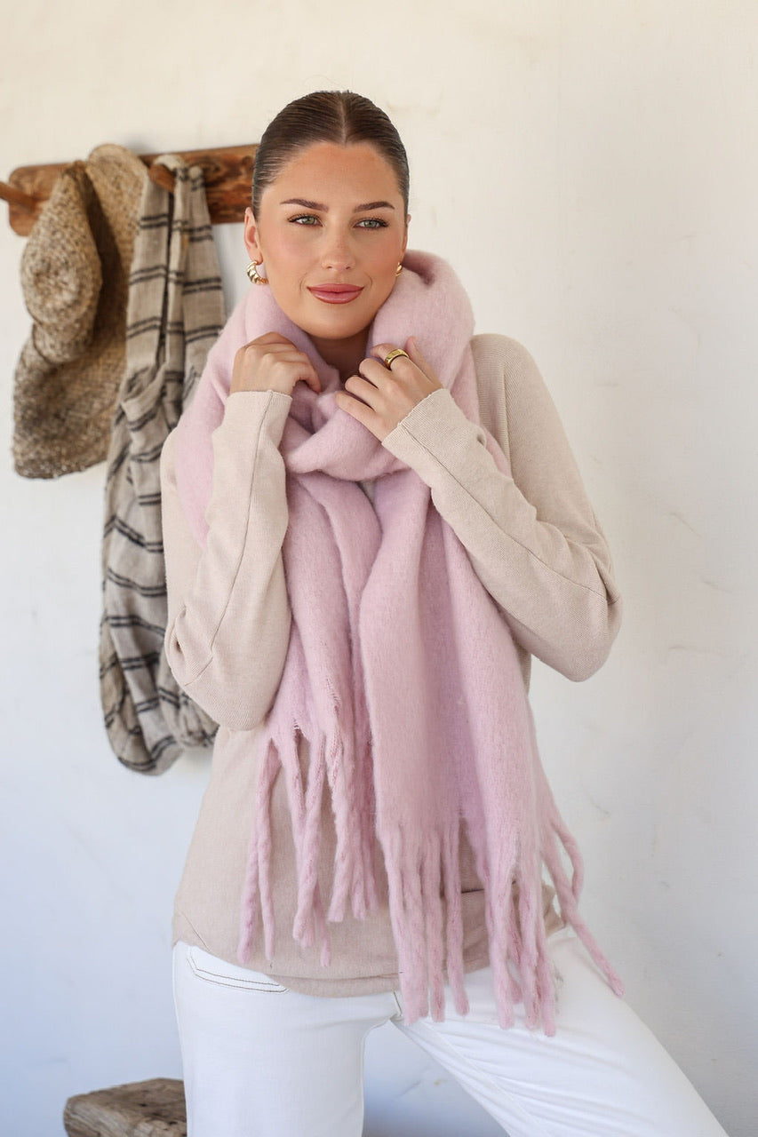 Isle Plain Snuggly Tassel Scarf