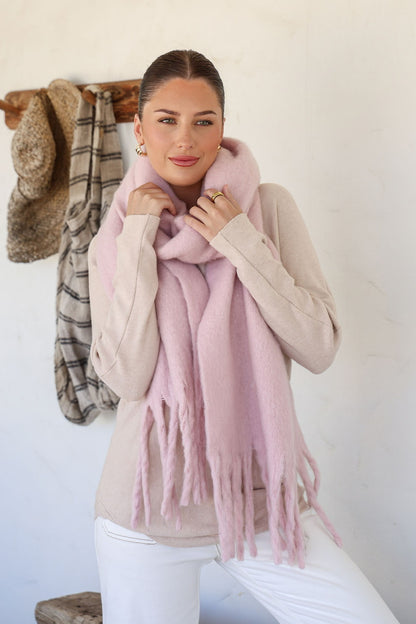 Isle Plain Snuggly Tassel Scarf